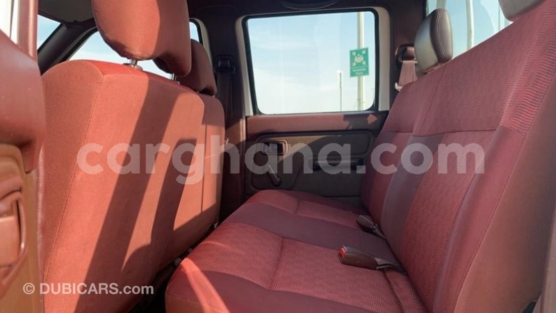 Big with watermark nissan pickup ashanti import dubai 39434