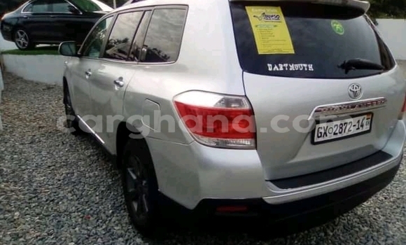 Buy Used Toyota Highlander Other Car in Accra in Greater Accra Buy Used Toyota Highlander Other Car in Accra in Greater Accra