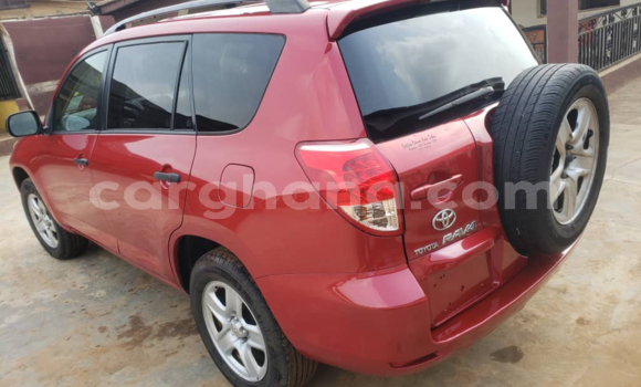 Sayi Na hannu Toyota RAV4 Red Mota in Tema a Greater Accra Sayi Na hannu Toyota RAV4 Red Mota in Tema a Greater Accra
