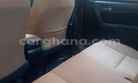 Ra Àlòkù Toyota Corolla Silver Ọkọ̀ in Sekondi–Takoradi Metropolitan ni Oorun Ra Àlòkù Toyota Corolla Silver Ọkọ̀ in Sekondi–Takoradi Metropolitan ni Oorun