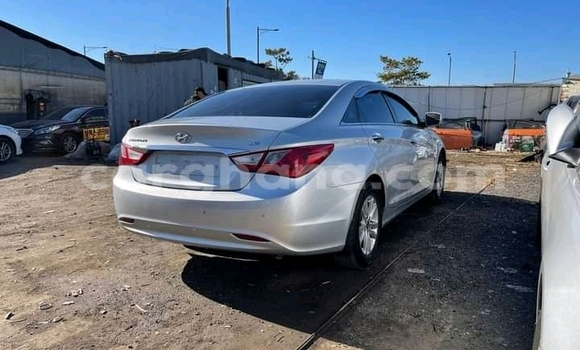 Ra Àlòkù Hyundai Elantra Silver Ọkọ̀ in Berekum ni Brong-Ahafo Ra Àlòkù Hyundai Elantra Silver Ọkọ̀ in Berekum ni Brong-Ahafo