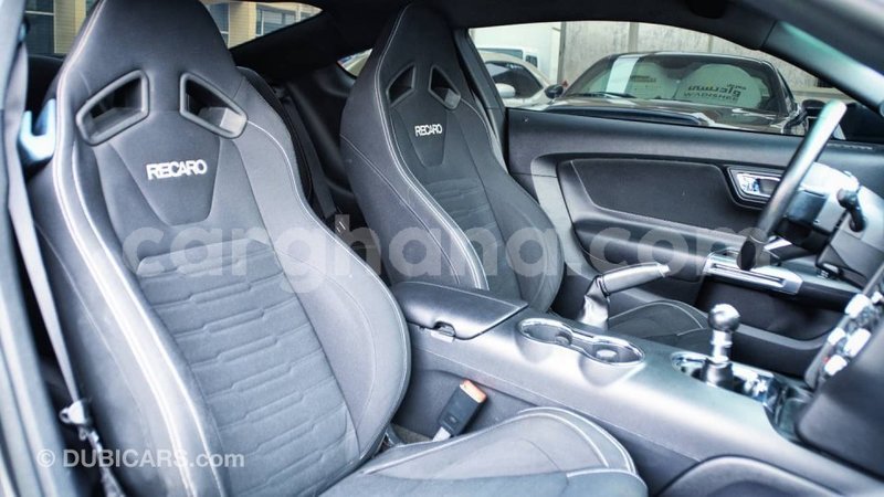 Big with watermark ford mustang ashanti import dubai 39486