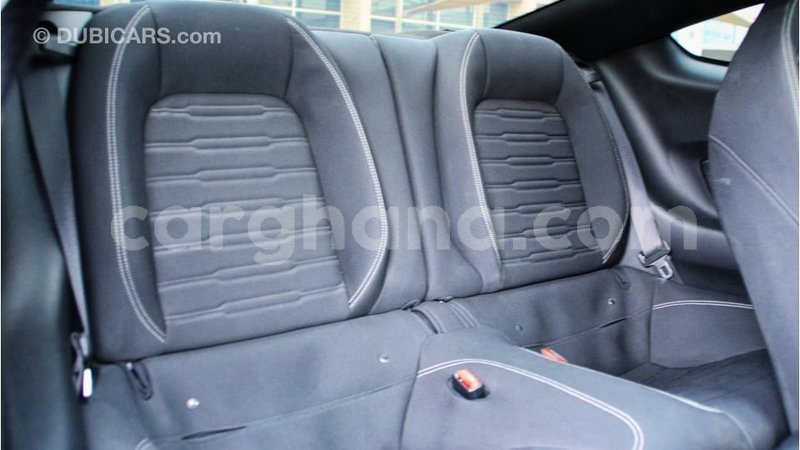 Big with watermark ford mustang ashanti import dubai 39486