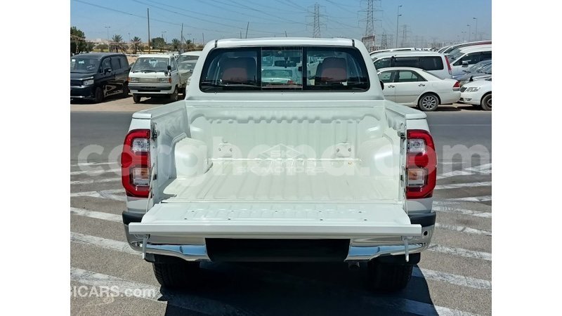 Big with watermark toyota hilux ashanti import dubai 39487