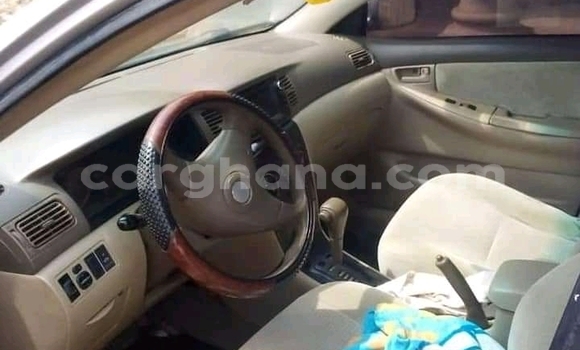 Ra Àlòkù Toyota Corolla Silver Ọkọ̀ in Berekum ni Brong-Ahafo Ra Àlòkù Toyota Corolla Silver Ọkọ̀ in Berekum ni Brong-Ahafo