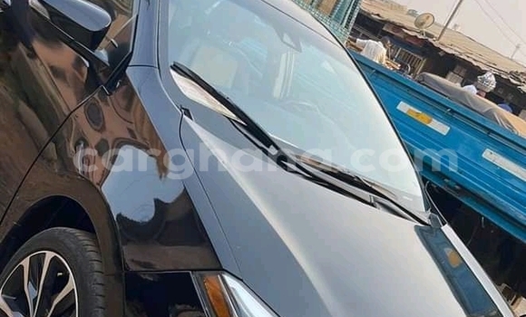 Buy Used Toyota Corolla Black Car in Berekum in Brong-Ahafo