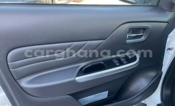 Buy Import Mitsubishi L300 White Car in Sekondi–Takoradi Metropolitan in Western Buy Import Mitsubishi L300 White Car in Sekondi–Takoradi Metropolitan in Western