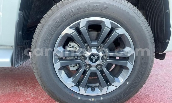 Buy Import Mitsubishi L300 White Car in Sekondi–Takoradi Metropolitan in Western Buy Import Mitsubishi L300 White Car in Sekondi–Takoradi Metropolitan in Western