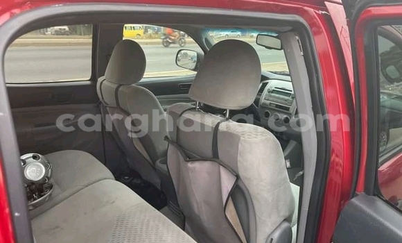 Ra Àlòkù Toyota Tacoma Red Ọkọ̀ in Berekum ni Brong-Ahafo Ra Àlòkù Toyota Tacoma Red Ọkọ̀ in Berekum ni Brong-Ahafo