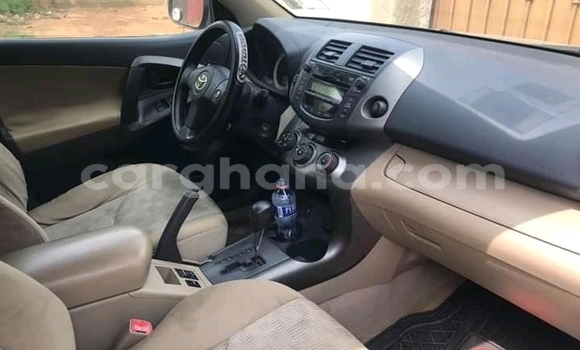 Ra Àlòkù Toyota RAV4 Miiran Ọkọ̀ in Accra ni Greater Accra Ra Àlòkù Toyota RAV4 Miiran Ọkọ̀ in Accra ni Greater Accra