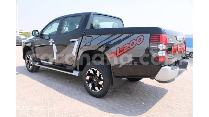 Big with watermark mitsubishi l200 ashanti import dubai 39548