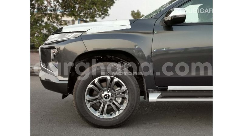 Big with watermark mitsubishi l200 ashanti import dubai 39549