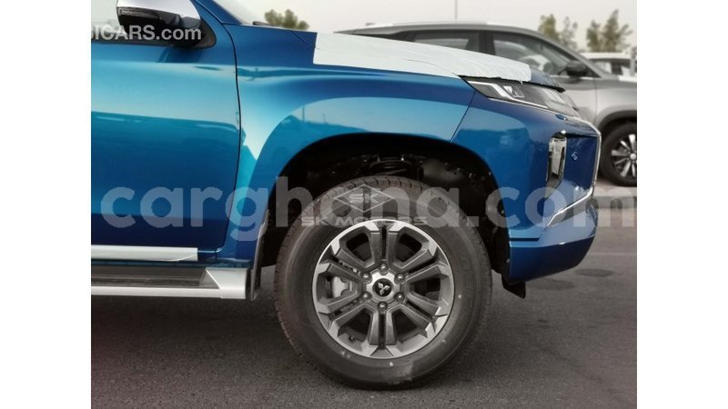 Big with watermark mitsubishi l200 ashanti import dubai 39552