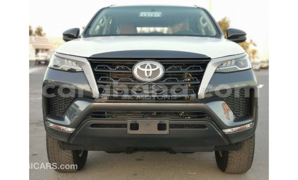 Buy Import Toyota Fortuner Other Car in Import - Dubai in Ashanti Buy Import Toyota Fortuner Other Car in Import - Dubai in Ashanti