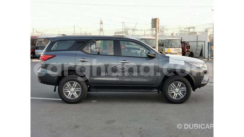 Big with watermark toyota fortuner ashanti import dubai 39563