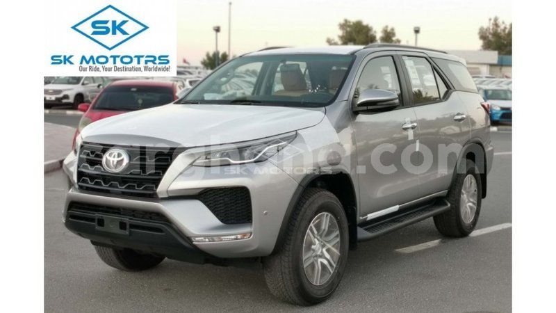 Big with watermark toyota fortuner ashanti import dubai 39564