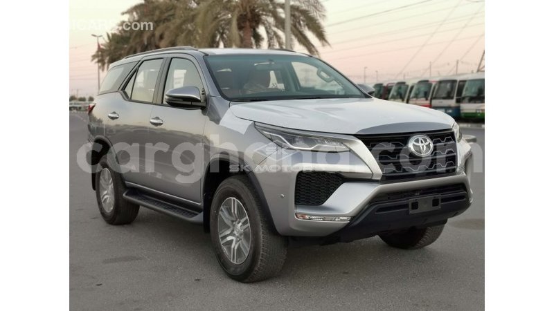 Big with watermark toyota fortuner ashanti import dubai 39564