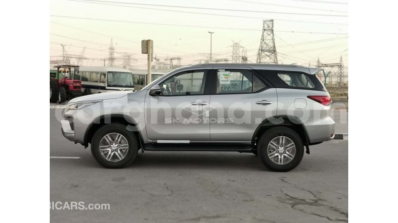 Big with watermark toyota fortuner ashanti import dubai 39564