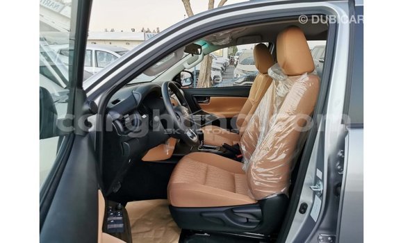 Buy Import Toyota Fortuner Other Car in Import - Dubai in Ashanti Buy Import Toyota Fortuner Other Car in Import - Dubai in Ashanti