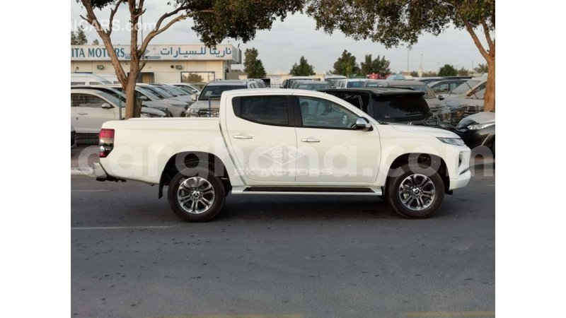 Big with watermark mitsubishi l200 ashanti import dubai 39569