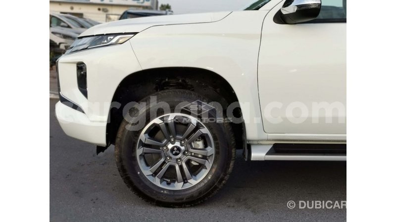 Big with watermark mitsubishi l200 ashanti import dubai 39569