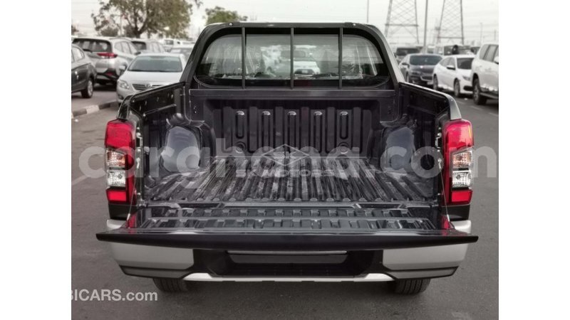 Big with watermark mitsubishi l200 ashanti import dubai 39570