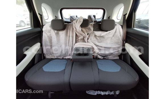 Ra Imported Chevrolet Captiva funfun Ọkọ̀ in Import - Dubai ni Ashanti Ra Imported Chevrolet Captiva funfun Ọkọ̀ in Import - Dubai ni Ashanti