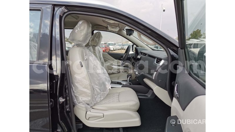 Big with watermark nissan xterra ashanti import dubai 39578