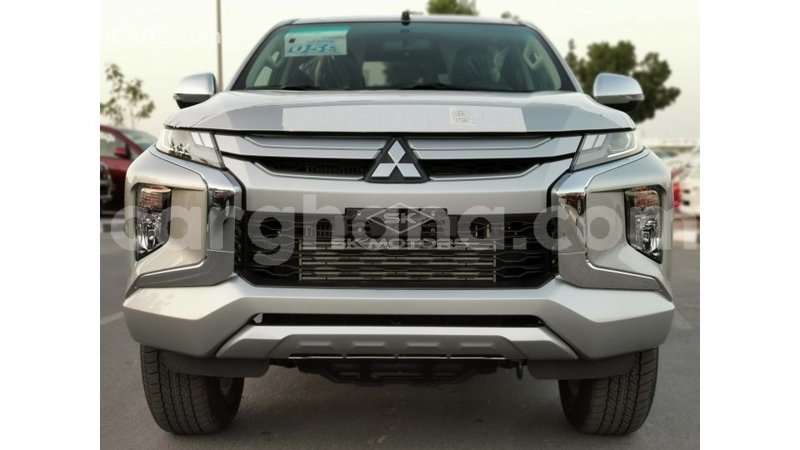 Big with watermark mitsubishi l200 ashanti import dubai 39580