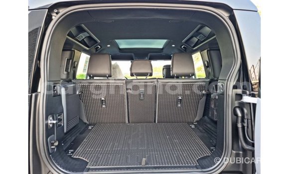 Ra Imported Land Rover Defender funfun Ọkọ̀ in Import - Dubai ni Ashanti Ra Imported Land Rover Defender funfun Ọkọ̀ in Import - Dubai ni Ashanti