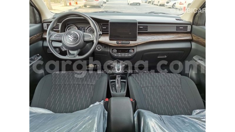 Big with watermark suzuki ertiga ashanti import dubai 39582