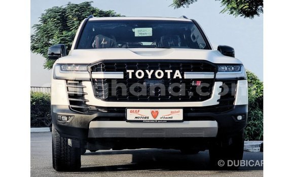 Ra Imported Toyota Land Cruiser funfun Ọkọ̀ in Import - Dubai ni Ashanti Ra Imported Toyota Land Cruiser funfun Ọkọ̀ in Import - Dubai ni Ashanti