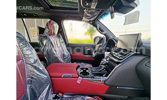 Ra Imported Toyota Land Cruiser funfun Ọkọ̀ in Import - Dubai ni Ashanti Ra Imported Toyota Land Cruiser funfun Ọkọ̀ in Import - Dubai ni Ashanti