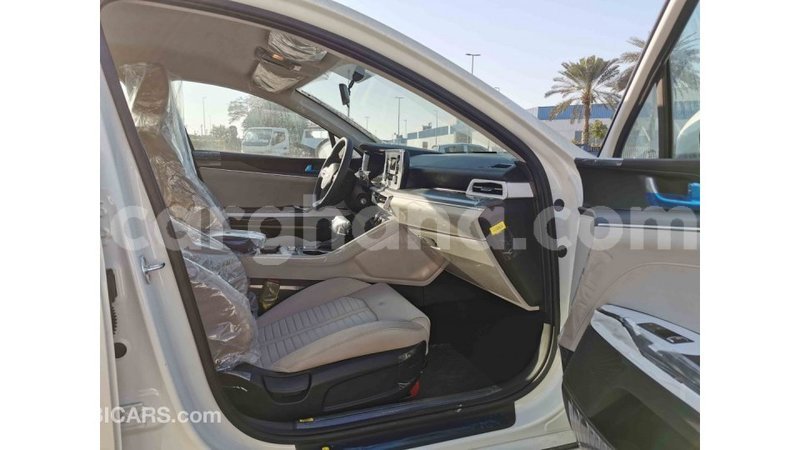 Big with watermark kia optima ashanti import dubai 39596