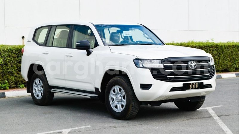 Big with watermark toyota land cruiser ashanti import dubai 39597