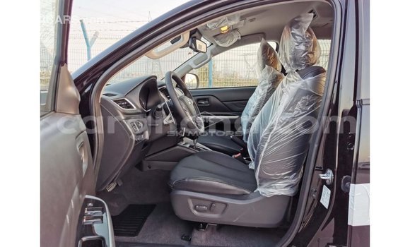 Sayi Imported Mitsubishi L200 Black Mota in Import - Dubai a Ashanti Sayi Imported Mitsubishi L200 Black Mota in Import - Dubai a Ashanti
