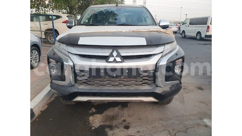 Big with watermark mitsubishi l200 ashanti import dubai 39600