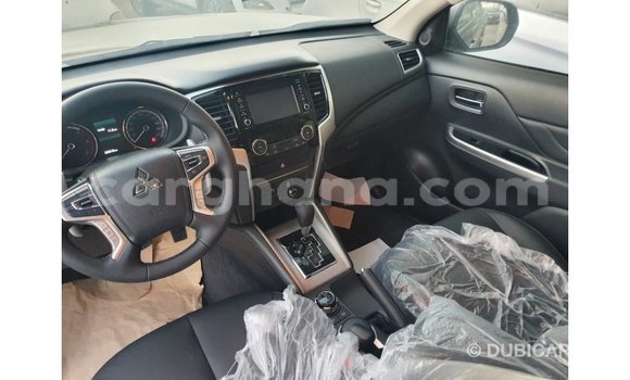 Ra Imported Mitsubishi L200 Black Ọkọ̀ in Import - Dubai ni Ashanti Ra Imported Mitsubishi L200 Black Ọkọ̀ in Import - Dubai ni Ashanti