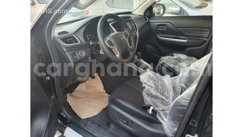 Big with watermark mitsubishi l200 ashanti import dubai 39600