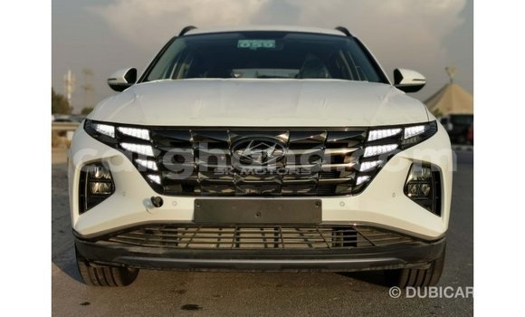 Ra Imported Hyundai Tucson funfun Ọkọ̀ in Import - Dubai ni Ashanti Ra Imported Hyundai Tucson funfun Ọkọ̀ in Import - Dubai ni Ashanti