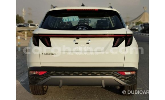 Ra Imported Hyundai Tucson funfun Ọkọ̀ in Import - Dubai ni Ashanti Ra Imported Hyundai Tucson funfun Ọkọ̀ in Import - Dubai ni Ashanti