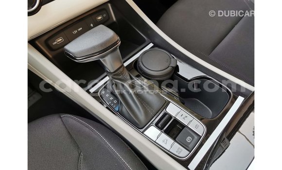 Ra Imported Hyundai Tucson funfun Ọkọ̀ in Import - Dubai ni Ashanti Ra Imported Hyundai Tucson funfun Ọkọ̀ in Import - Dubai ni Ashanti