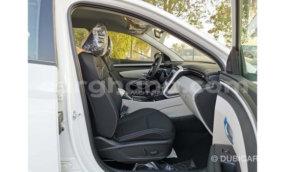 Ra Imported Hyundai Tucson funfun Ọkọ̀ in Import - Dubai ni Ashanti Ra Imported Hyundai Tucson funfun Ọkọ̀ in Import - Dubai ni Ashanti