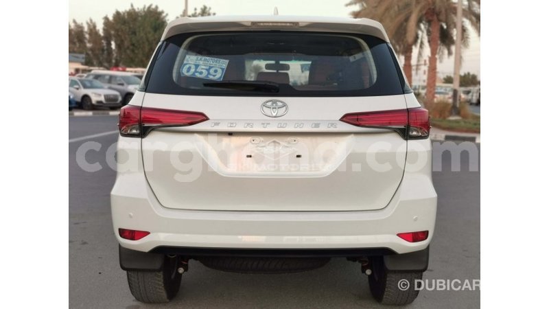 Big with watermark toyota fortuner ashanti import dubai 39609