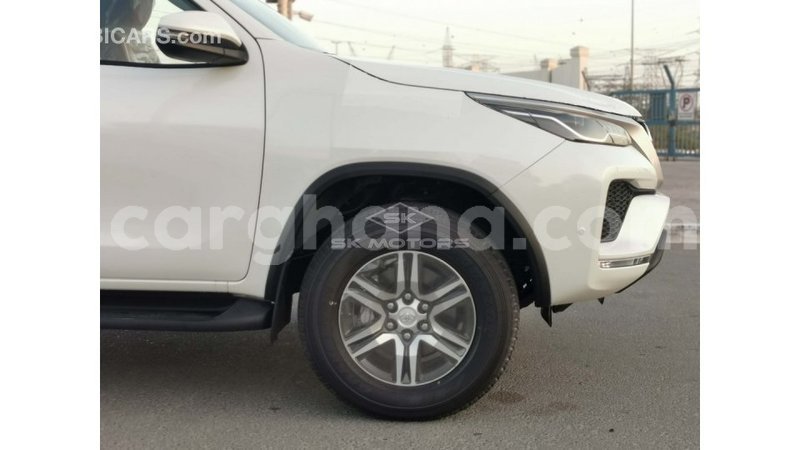 Big with watermark toyota fortuner ashanti import dubai 39609