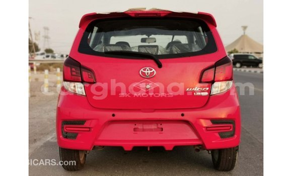 Ra Imported Toyota 4Runner Red Ọkọ̀ in Import - Dubai ni Ashanti Ra Imported Toyota 4Runner Red Ọkọ̀ in Import - Dubai ni Ashanti