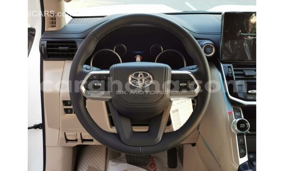 Ra Imported Toyota Land Cruiser funfun Ọkọ̀ in Import - Dubai ni Ashanti Ra Imported Toyota Land Cruiser funfun Ọkọ̀ in Import - Dubai ni Ashanti