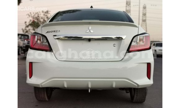 Ra Imported Mitsubishi Attrage funfun Ọkọ̀ in Import - Dubai ni Ashanti Ra Imported Mitsubishi Attrage funfun Ọkọ̀ in Import - Dubai ni Ashanti