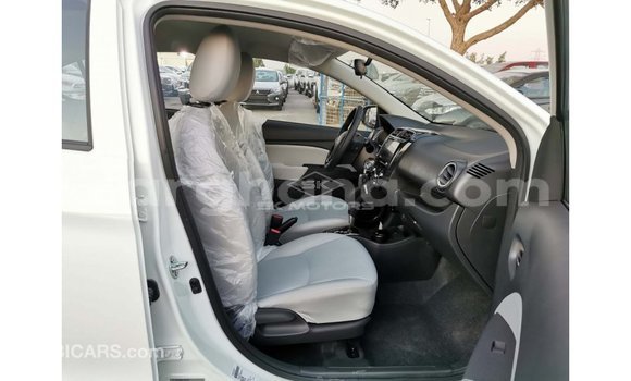 Ra Imported Mitsubishi Attrage funfun Ọkọ̀ in Import - Dubai ni Ashanti Ra Imported Mitsubishi Attrage funfun Ọkọ̀ in Import - Dubai ni Ashanti