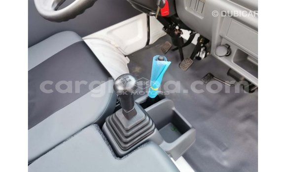 Ra Imported Suzuki Carry funfun Ọkọ̀ akẹ́rù ńlá in Import - Dubai ni Ashanti Ra Imported Suzuki Carry funfun Ọkọ̀ akẹ́rù ńlá in Import - Dubai ni Ashanti